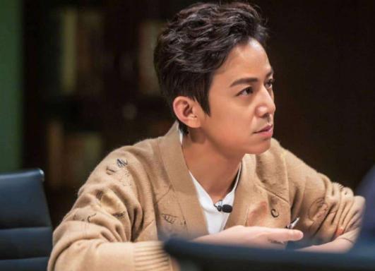 何炅爆料绯闻视频大全,揭秘娱乐圈绯闻视频大全